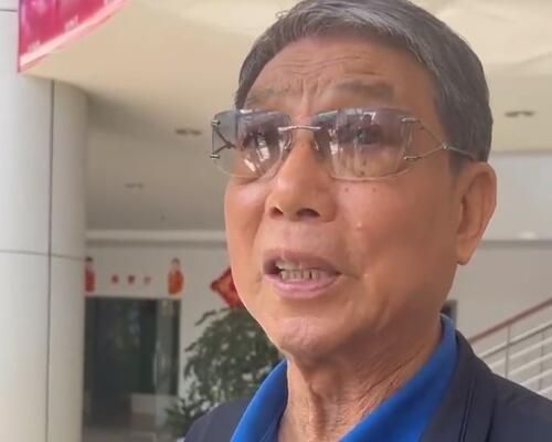 A：我记得最震撼一幕的是在海蚀洞里面，我们在一个狭窄的空间，后面有追兵，我们还要往前，希望能够尽快到达目的地，把飞行员送到安全的地方。